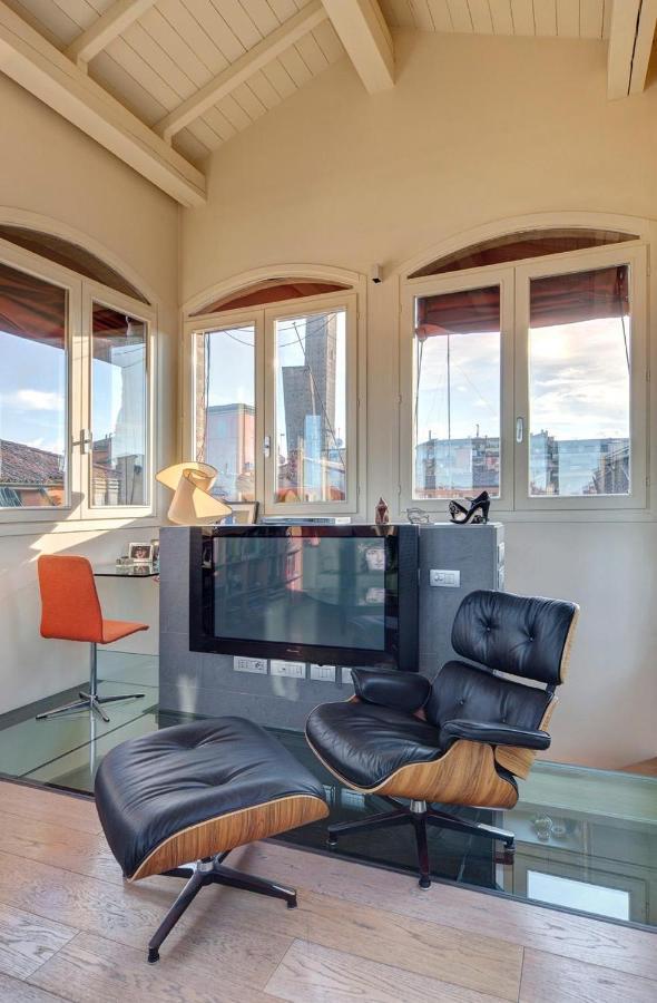 Sui Tetti Di Bologna Apartment ภายนอก รูปภาพ